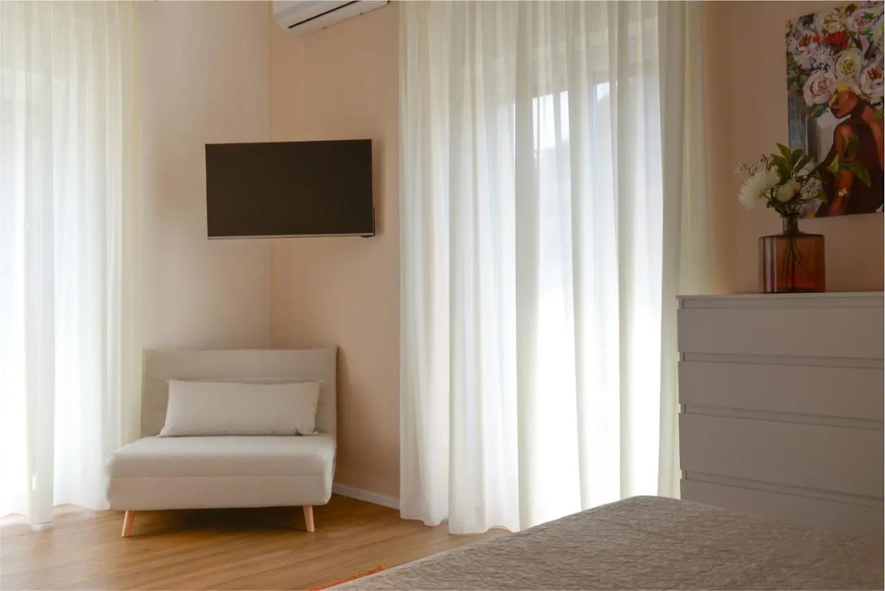 Filomena Graceful Apartment Catania
