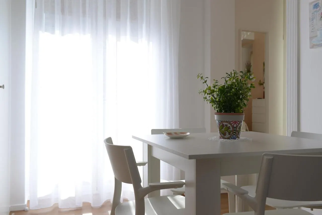 Filomena Graceful Apartment Catania